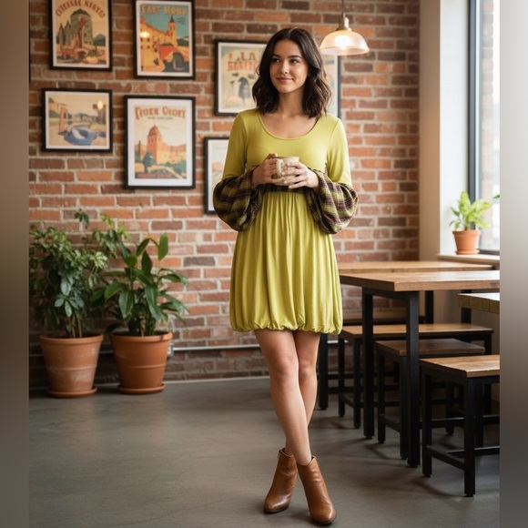 Nuvula plaid bell sleeve bubble hem dress medium - Picture 12 of 12